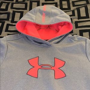 Grey Pink Accented Under Armour Hoodie 🤍